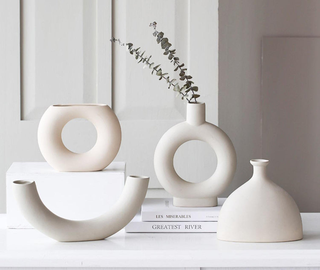 Rounded Minimalist Ceramic Vase