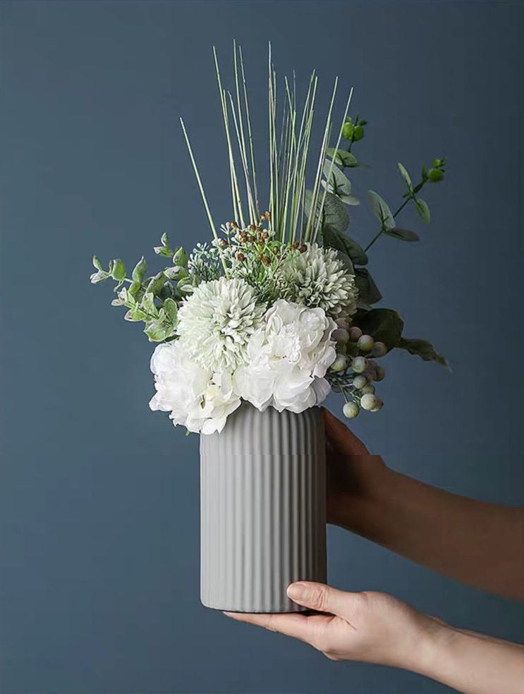 Minimalist Scandinavian-Style Cylinder Vase