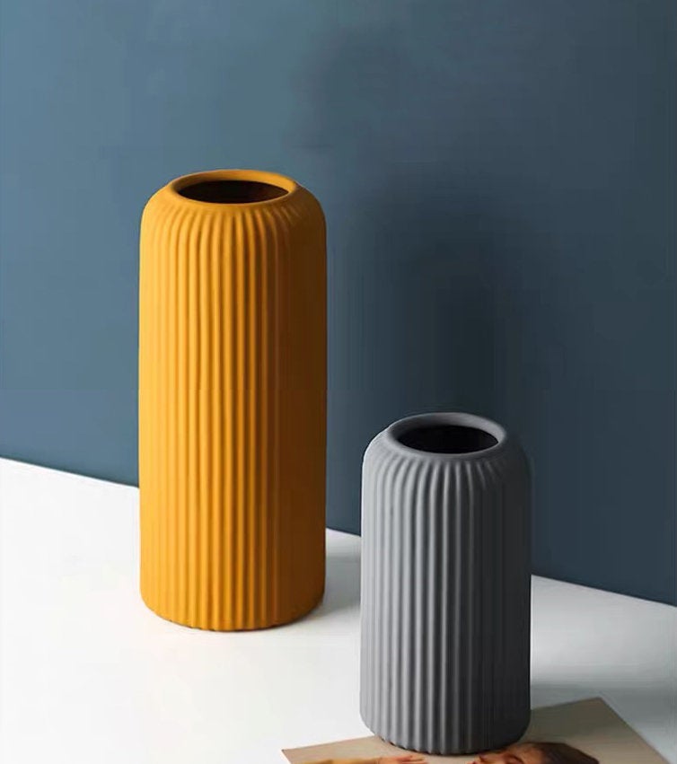 Minimalist Scandinavian-Style Cylinder Vase